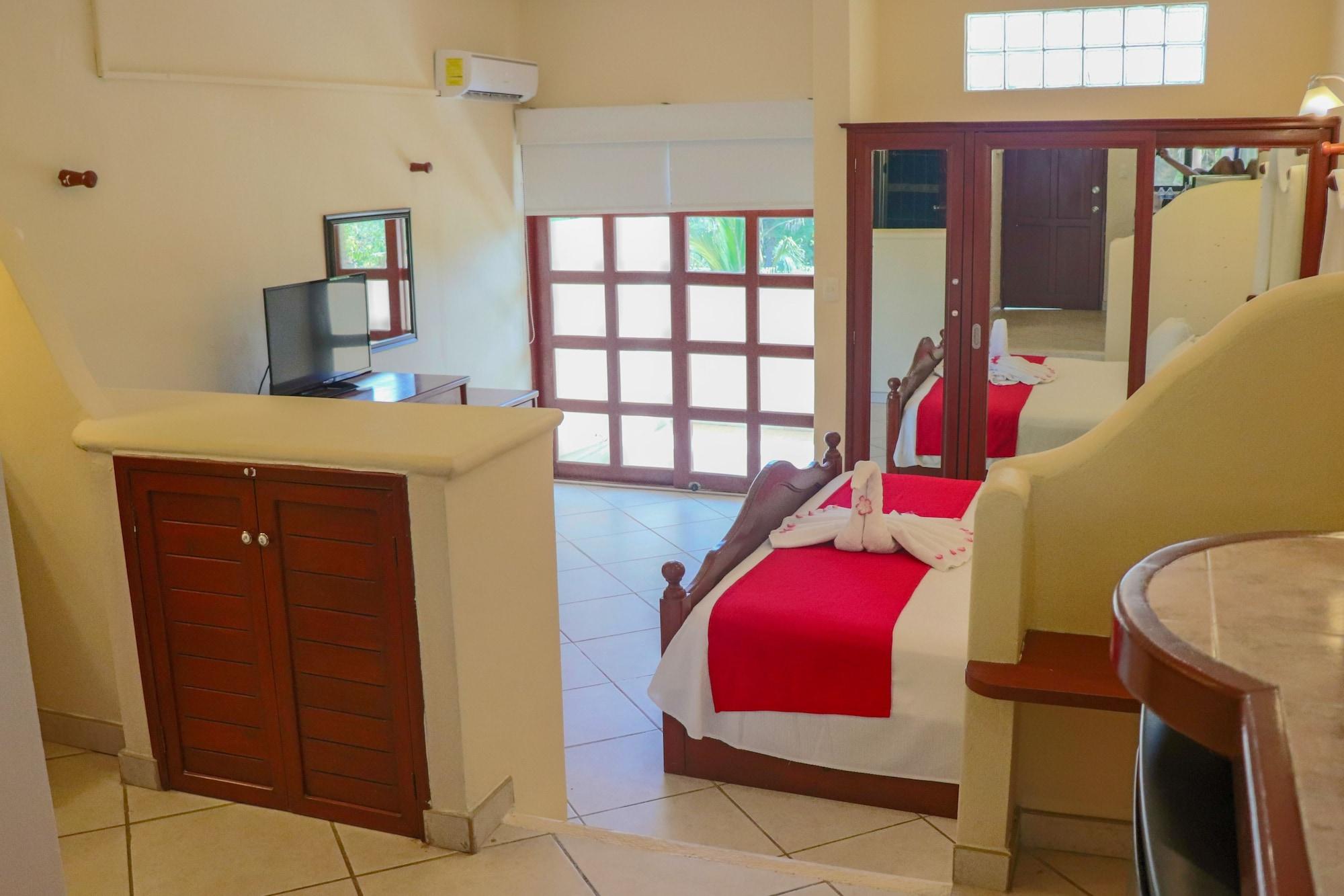 Villas Coco Resort - All Suites (Adults Only) Isla Mujeres Zewnętrze zdjęcie