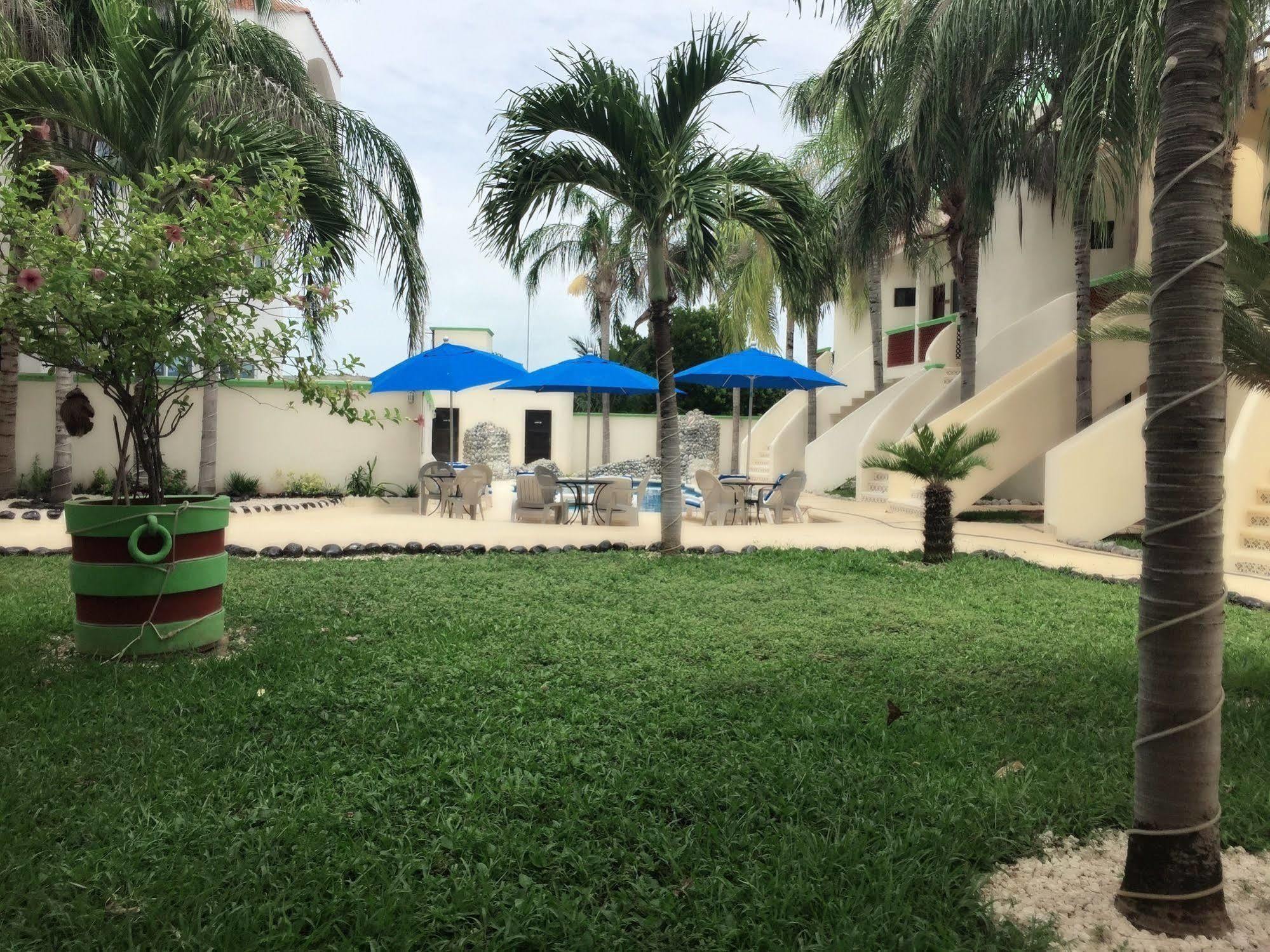 Villas Coco Resort - All Suites (Adults Only) Isla Mujeres Zewnętrze zdjęcie